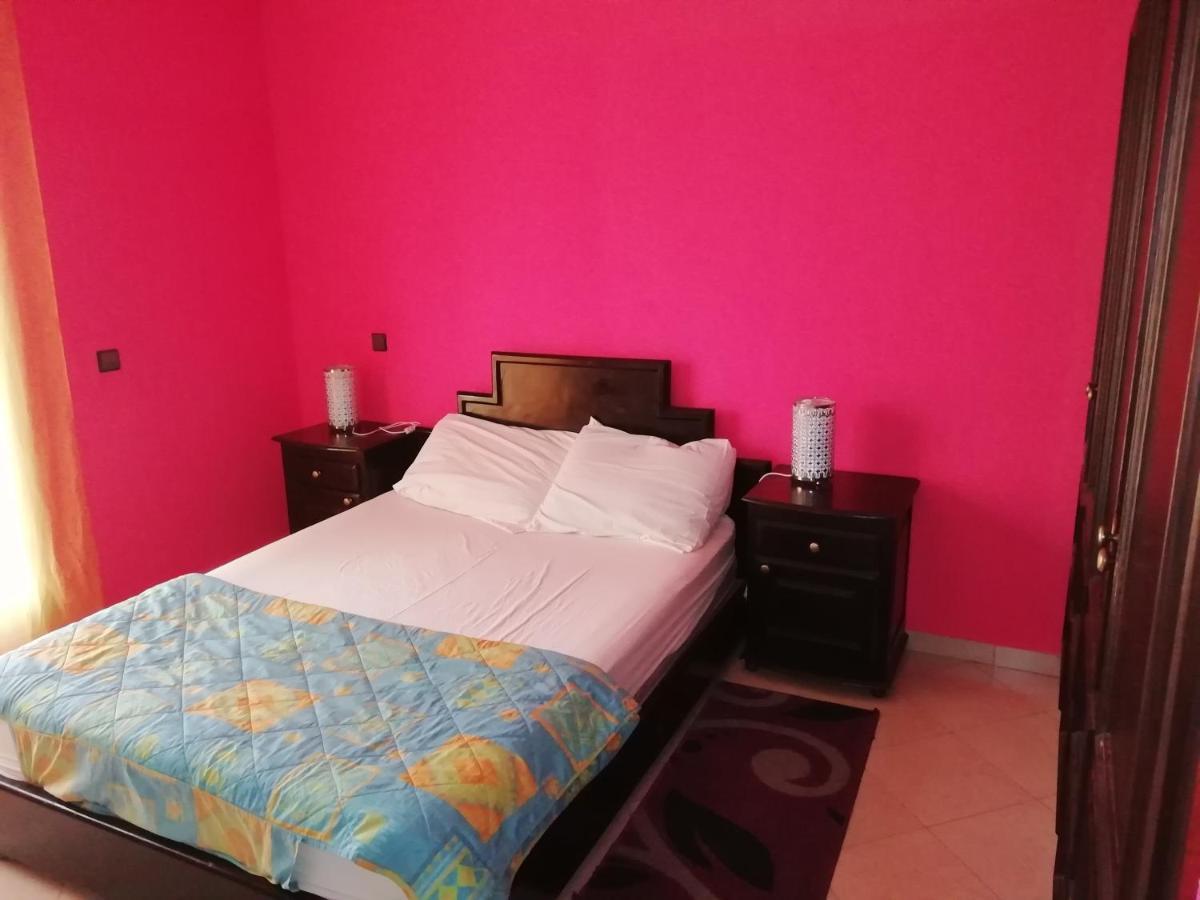 Draga, Agadir Et Piscine Dans Villa, *