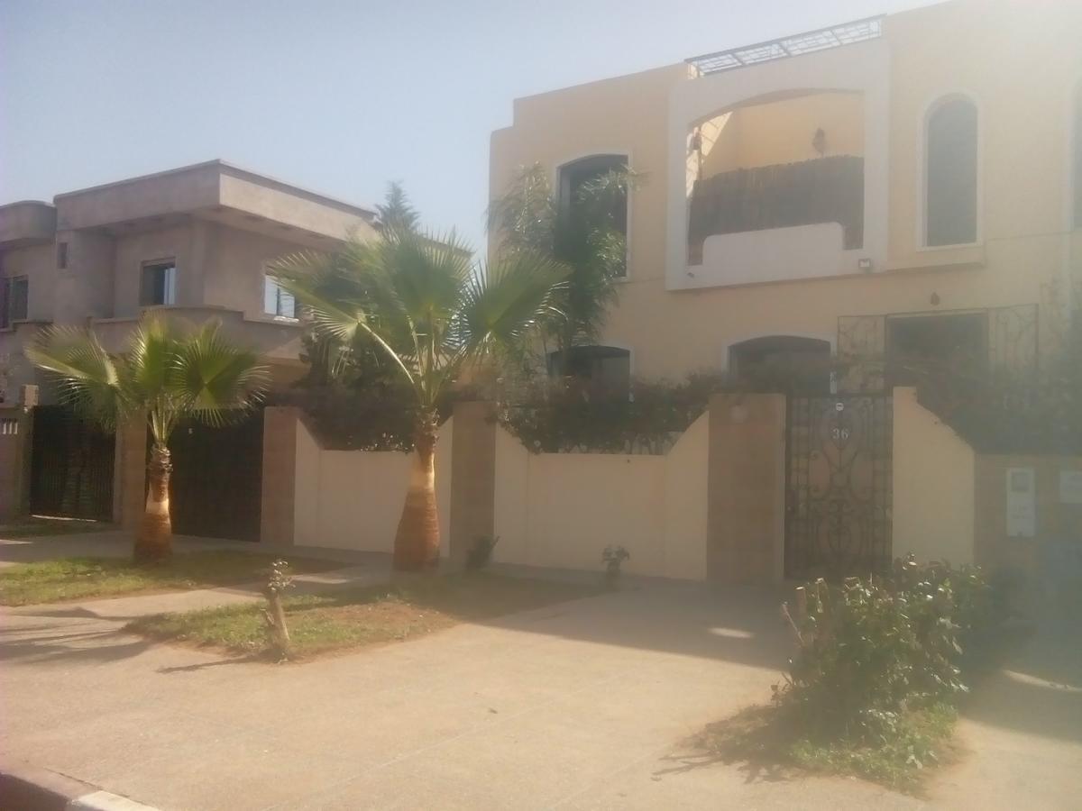 Draga, Agadir Et Piscine Dans Villa, Apartment